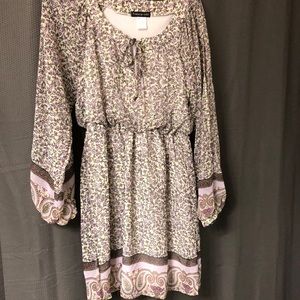 Floral Size 5 dress, long sleeves w/splits